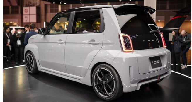 バッテリー性能とBOOSTモード紹介